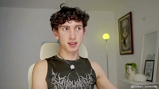 boream (M young) - take off shorts