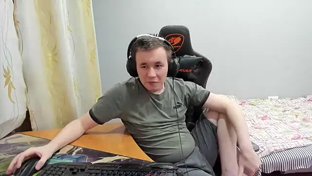 iliaskrislove webcam