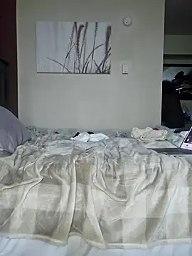 oliviaprettypussy webcam