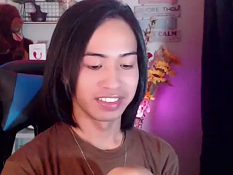 Miracle_TheBrat webcam