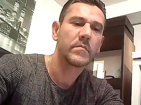 mastercharisma35 webcam