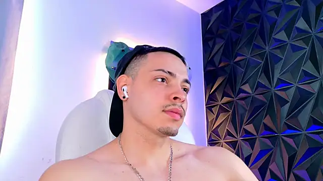 Maxwell_Dupont webcam