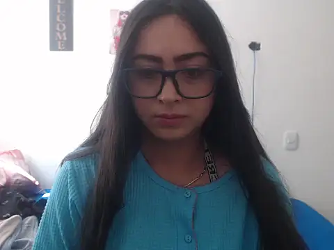 camila_rouswhyth webcam