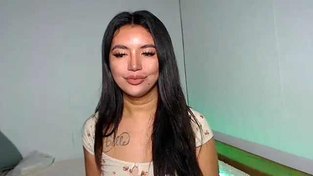 thinker_belle webcam