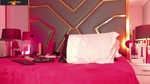 Scarlettt_Ass webcam