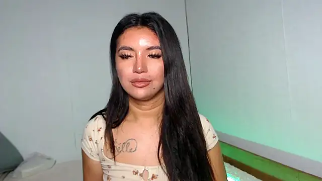 thinker_belle webcam