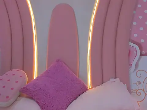 SofiaaBigBoobs webcam stripchat model stream image