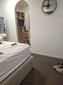 Handsolo_porn webcam