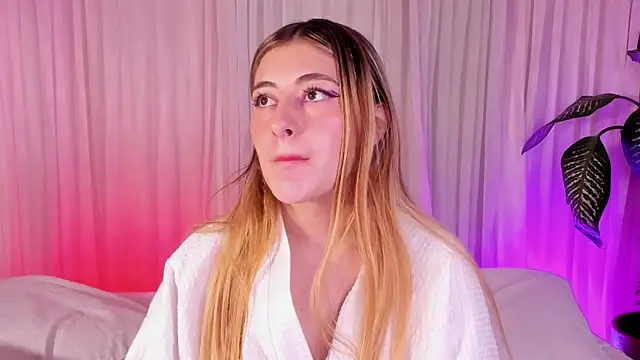 tiffany_becker webcam