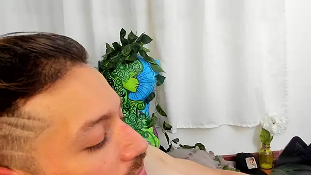 AngelDamianArt webcam