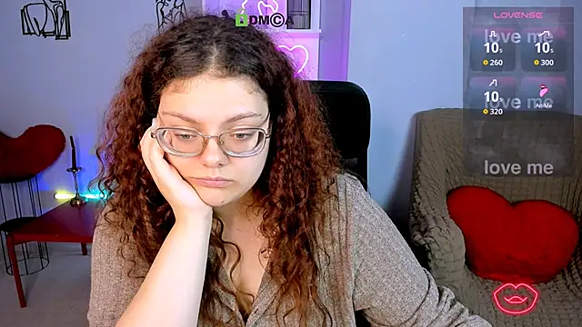 loya_best webcam stripchat model stream image