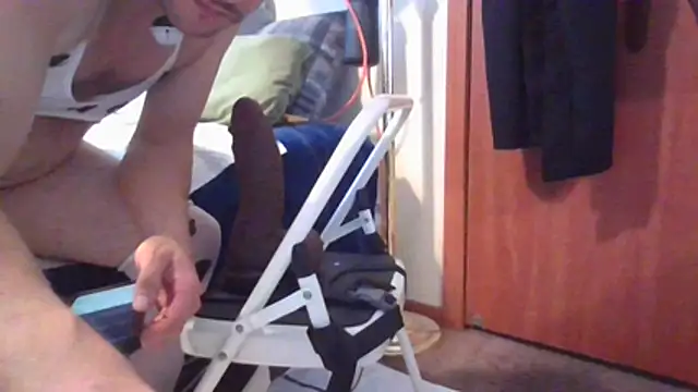 MasochSissy4U webcam