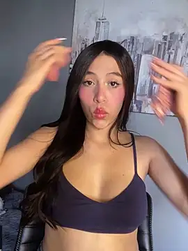 MiaScott_Pink webcam