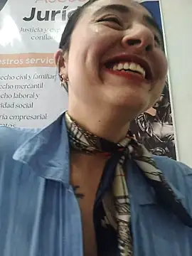 _Sarah-Office1 Live Webcam on Stripchat