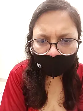 Mahira_sharma01 webcam