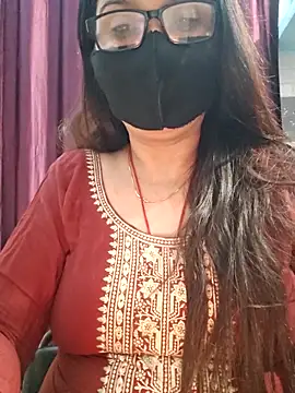 Aishwaryaa_69 webcam