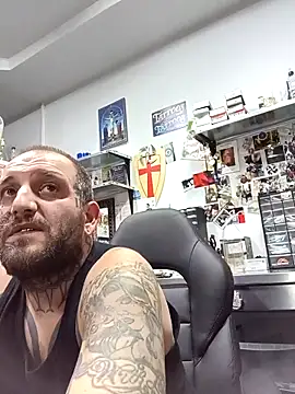 TattooedDick92 webcam