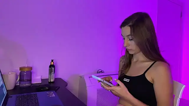 PrincessLlilu webcam