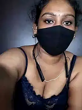 tamil_Monisha webcam