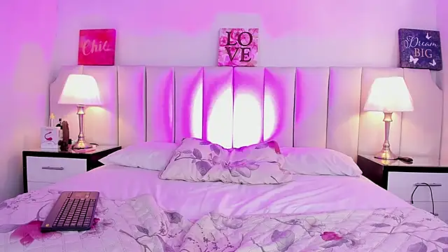 scarlettTease_ webcam