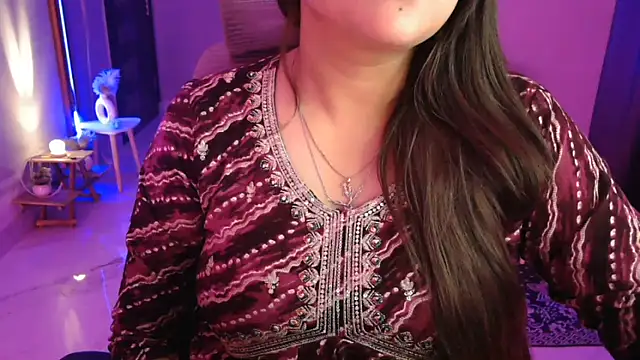 mitikaa (F young) - Give Me Hard Vibes & Make Me Happiest😍