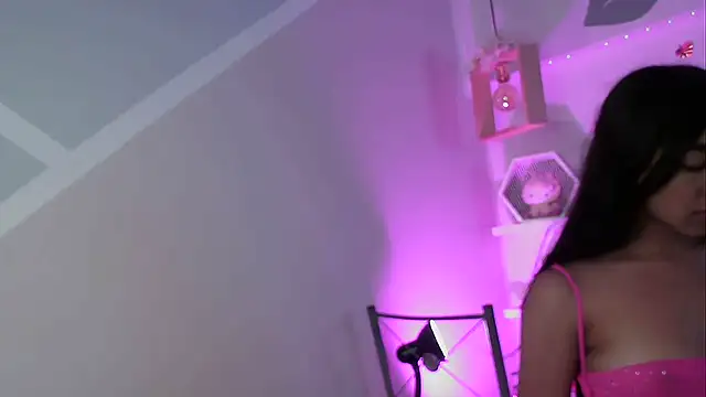 pocahontamoon webcam