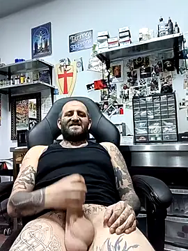 TattooedDick92 webcam