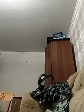 AlettaPaltrova webcam