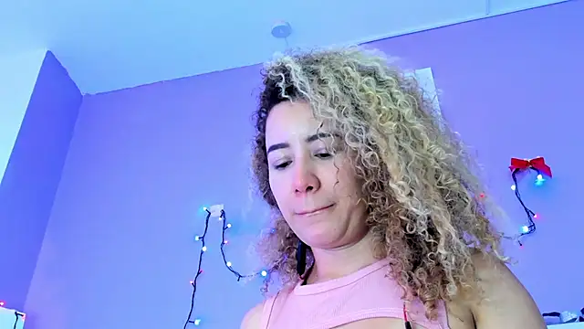 Charlotte11-11 webcam