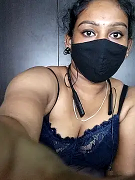tamil_Monisha webcam