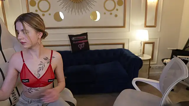 luchi_sun (G teen) - naked doggy 1 girl