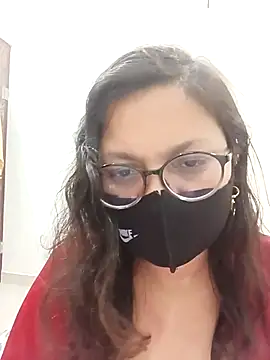 Mahira_sharma01 webcam