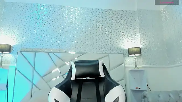 VICTORIA_HOUSTON webcam