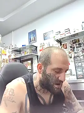 TattooedDick92 webcam