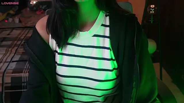 Misha-Malhotra webcam