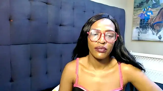 SpicyQueenxxxx webcam