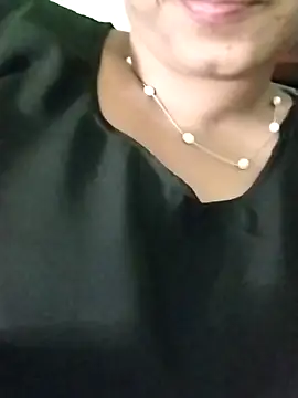 Sexy-Shalinii webcam