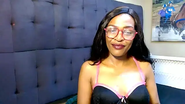 SpicyQueenxxxx webcam