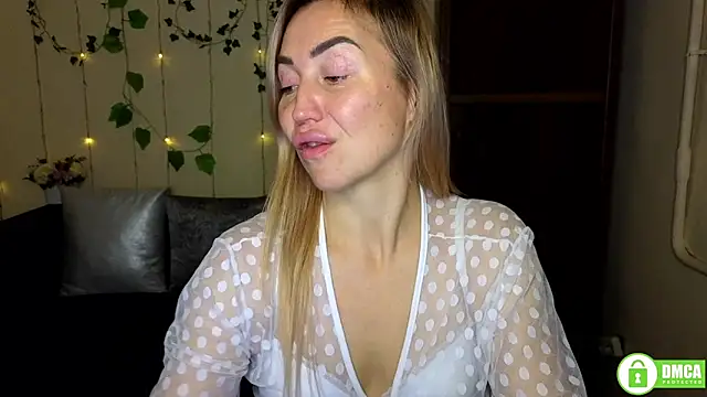 Kiss_julli88I webcam