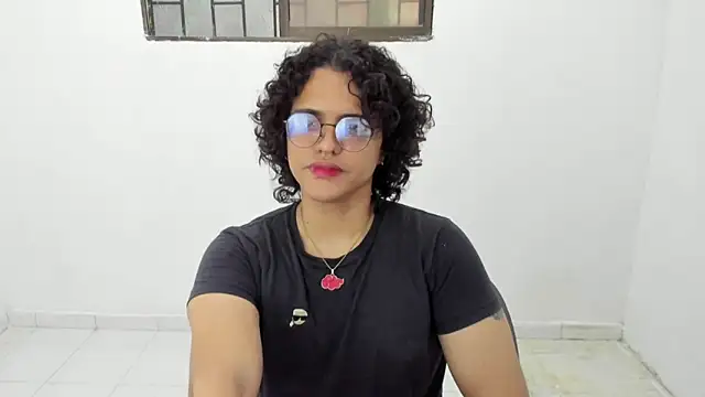 Diane_blossom webcam