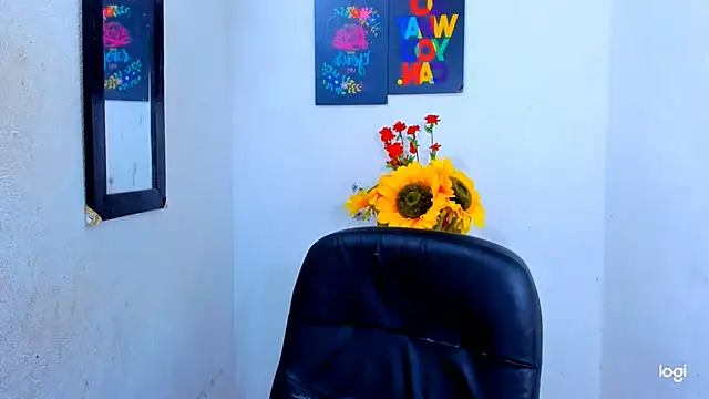 juanblakbigcock - Juanblakbigcock's free webcam - UK Sex Cams