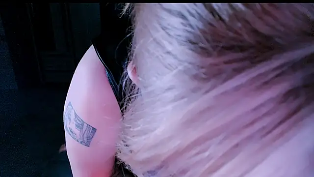 candy_lina - Candy_lina's free webcam - UK Sex Cams