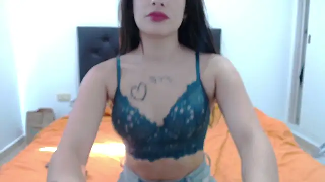 trixibb - Trixibb's free webcam - UK Sex Cams