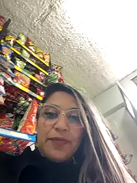 Isabella_Varella webcam