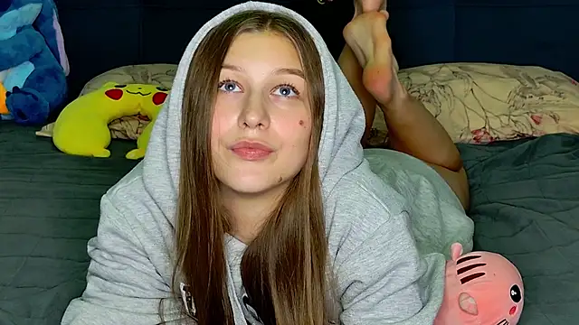 missemilymiller - MissEmilyMiller's free webcam - UK Sex Cams