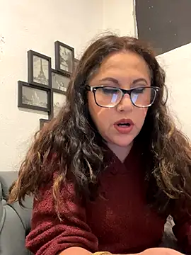 MirandaLatinaLovely webcam