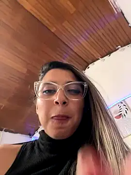 Isabella_Varella webcam