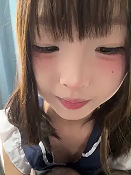 lelebaybay888 (F teen) - 你好👋哥哥们先不接私人哦 今天开完两场票哦