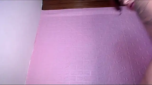 Dominic_Queen1 webcam