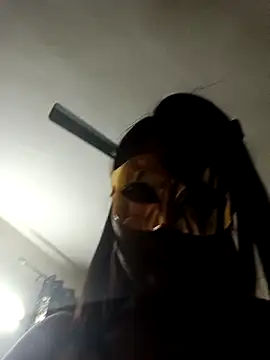 naughty-nancy (F milf) - Show boobs